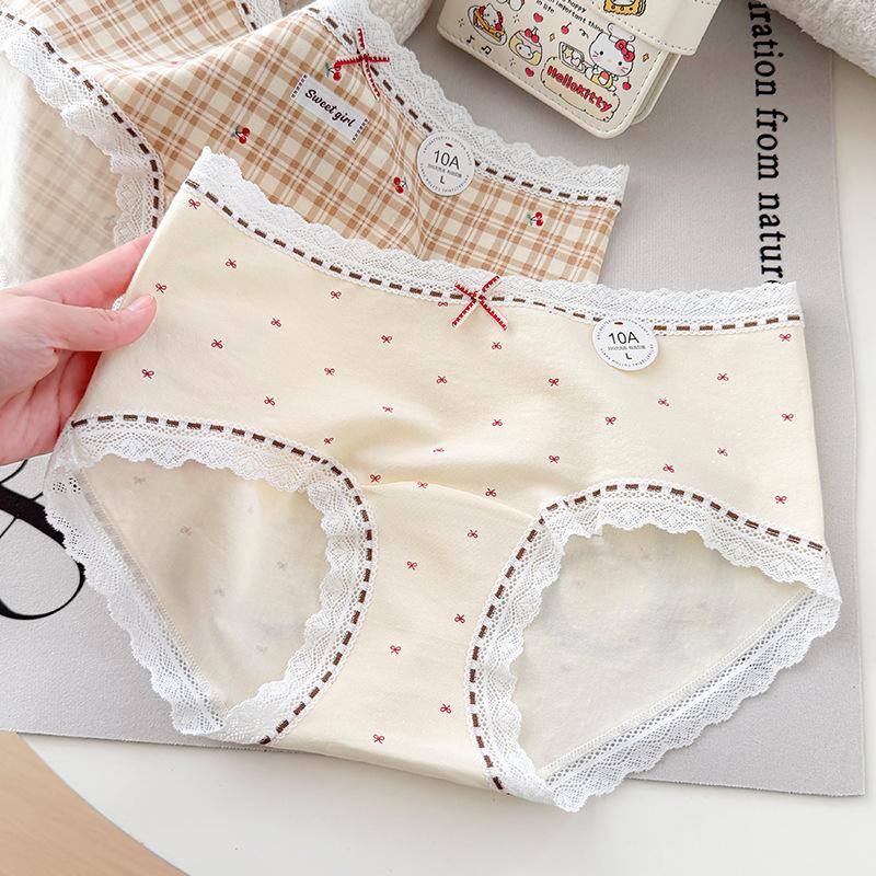 Girls Autumn and Winter Frown Cute Bear Rabbit Pure Cotton 10A Antibacterial Middle Waist Briefs
