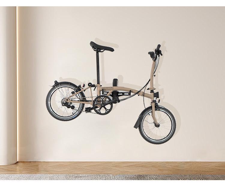 Adjustable Bicycle Wall Mount Rack with Silicone Protection, 40kg Capacity, Space-Saving Design.