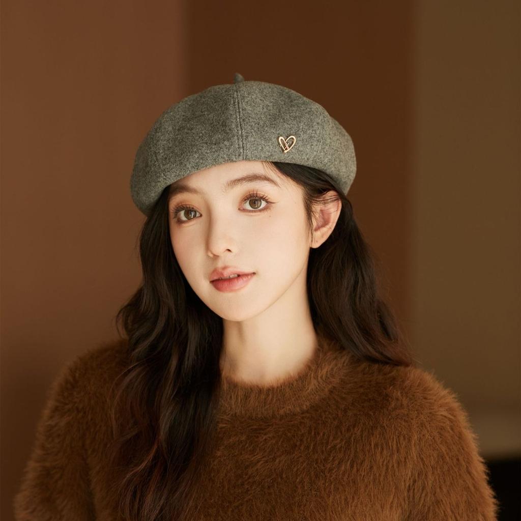 Beret Women's Spring and Autumn New Brown Painter Hat Autumn and Winter Star Anise Hat