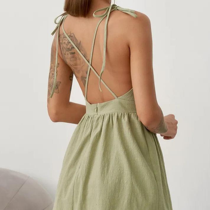 2025 Elegant Women's V-neck Backless Spaghetti Strap Dress with Lace-up Detailing.
