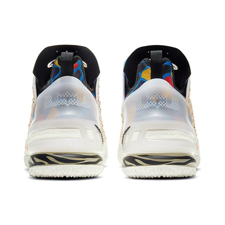 Nike LeBron 18 Majestic Ferocity Hombre Zapatillas Tan Multicolor CW3156-900