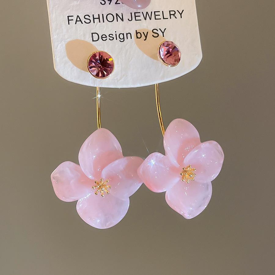 2026 New Arrival White Pink Blue Color Resin Rhinestone Flowers Long Dangle Earrings for Women Real Gold Plated Copper