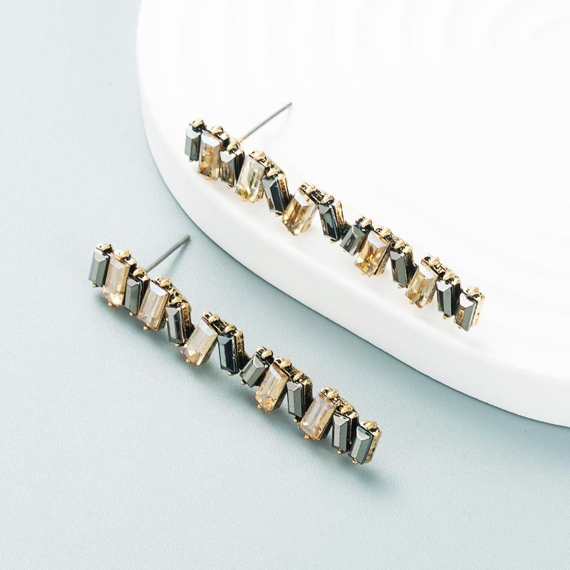 

Женские серьги-капли в стиле ретро, ​​серьги-подвески из титанового стального сплава, акриловые красочные хрустальные геометрические украшения для ушей OneSize кофейный