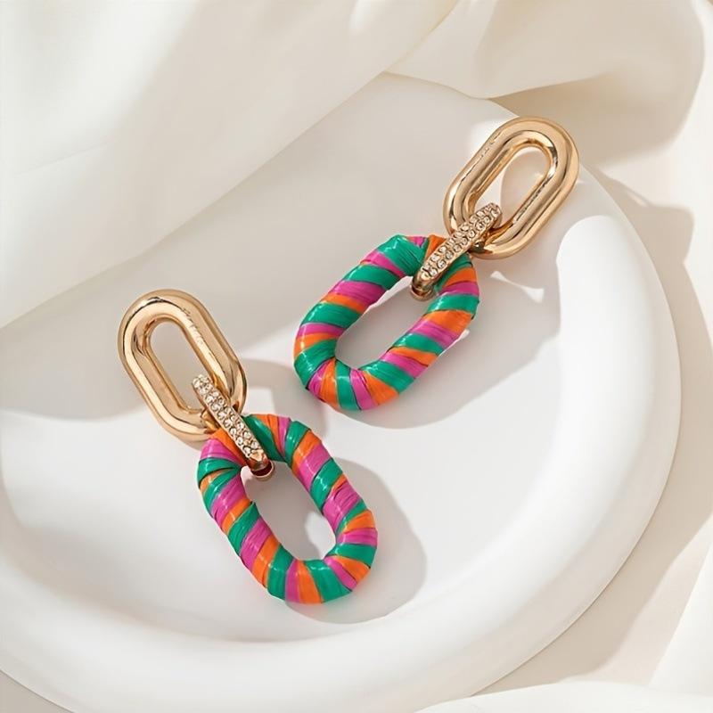 

Fashion hollow ladies earrings різнокольоровий