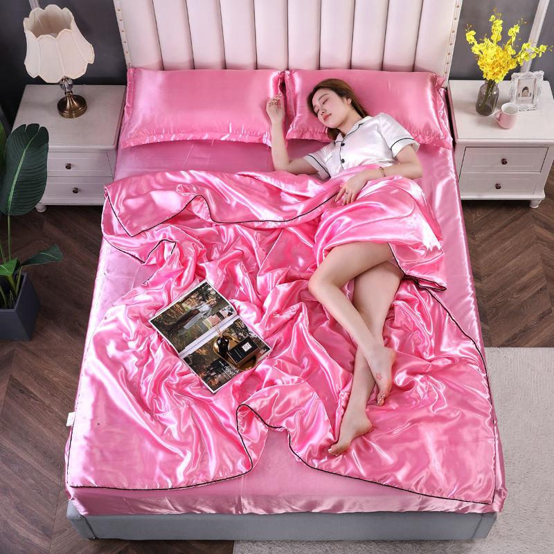 Luxury Summer Quilts Soft Emulation Silky Satin Quilted Quilt Machine Washable Air-conditioning Comforter Bedspread Thin Blanket