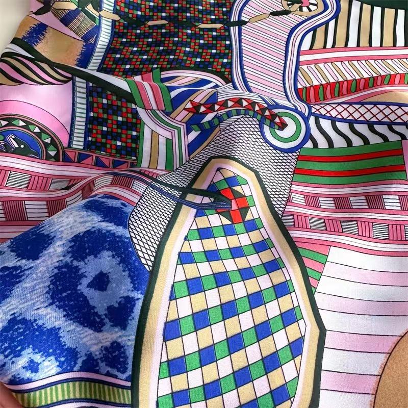 Design Gorgeous Saddle Brand Square Scarf Woman New Silk Scarf Women Bandana Luxury Headband Hijab Foulard Neckerchief