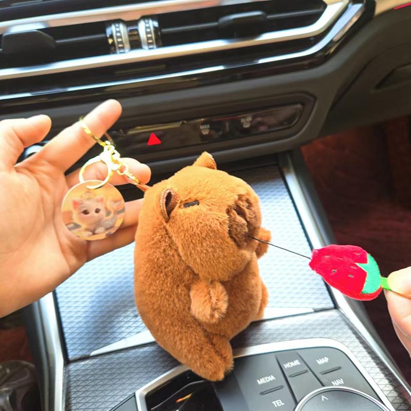 Simpatico Cartone Animato Capibara Cordoncino Gelato Fragola Peluche Poupée Giocattolo Ciondolo Portachiavi Zaini Ornamenti da Appendere