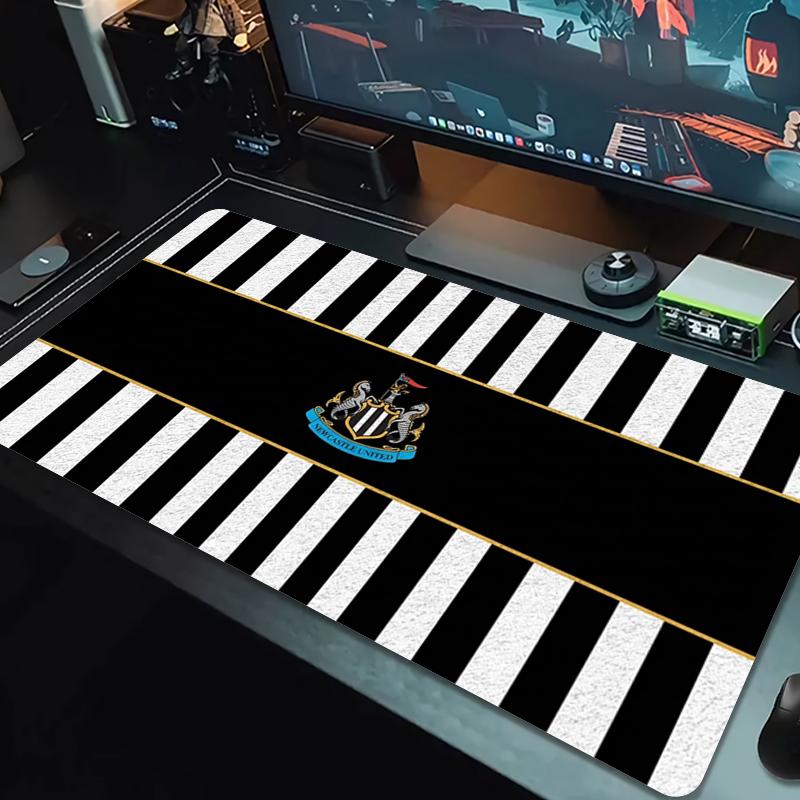Newcastle United F.C Mauspads Großes Gaming-Tischkissen Rutschfestes Laptop-Tablet Großes Mauspads XXL Matte Mini-PC Spielmatte Mit Schlosskante_xia