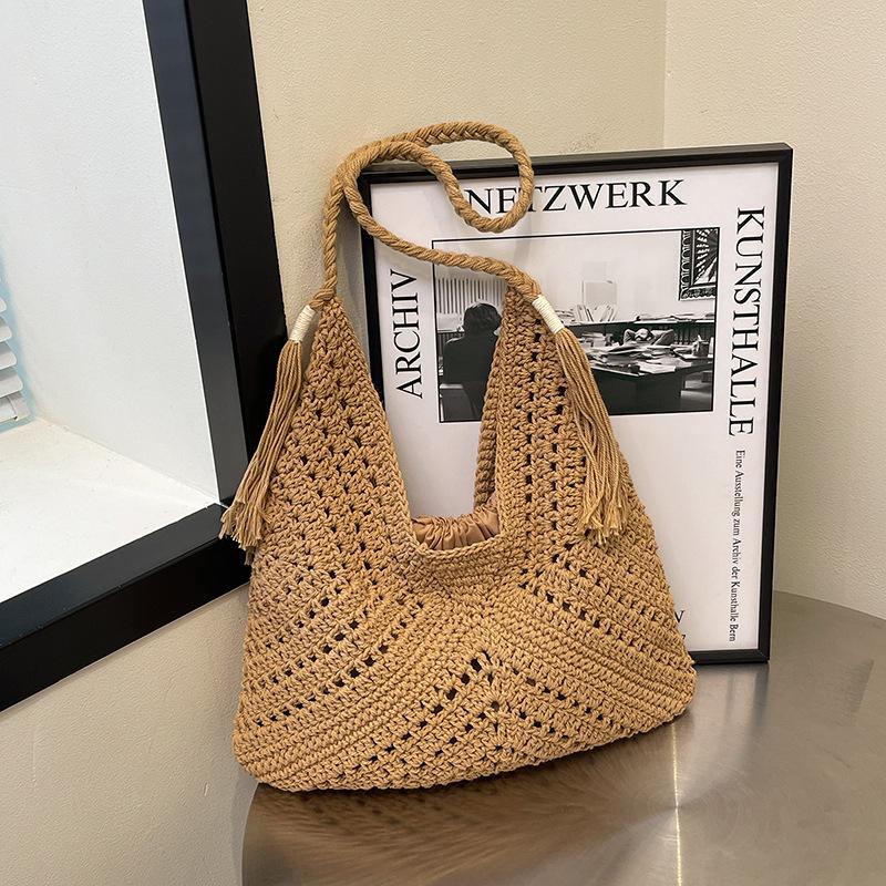 New woven bundle shoulder bag large capacity hollow personality temperament handbag seaside vacation fashion beach bag