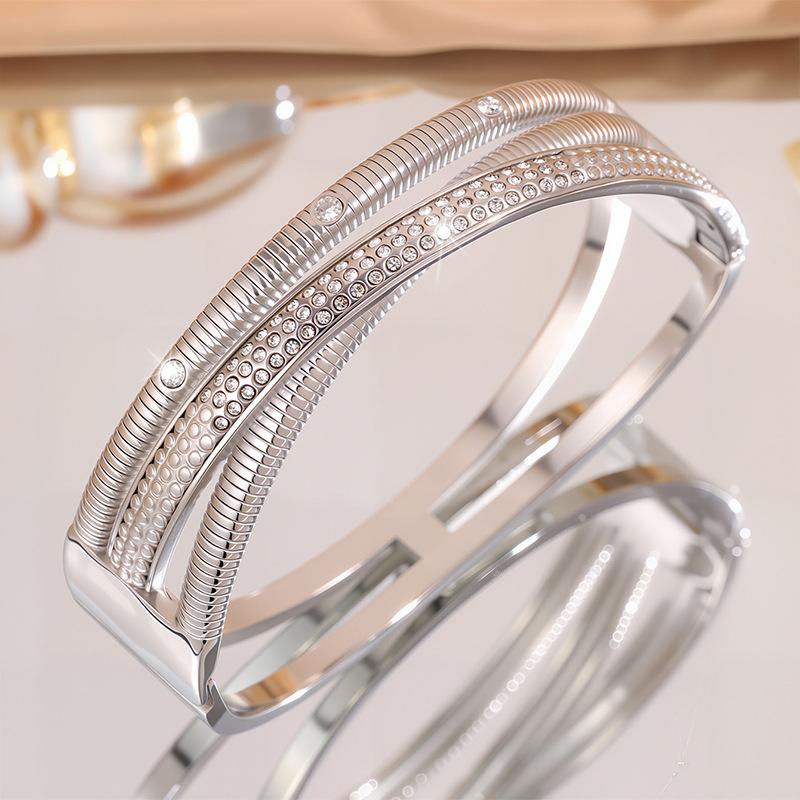 Spring Double Layer Titanium Steel Feminine Light Luxury Couple Bracelet Bracelet