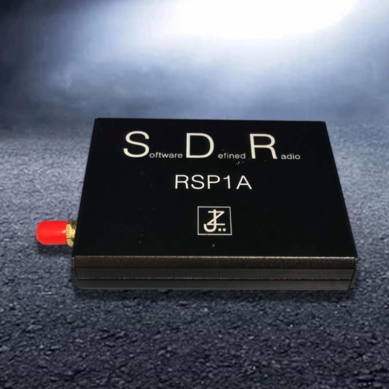 RSP1A All   Receiver  Radio High  14 bit Shortwave Radio 1kHz - 2000Mhz 2G Wideband