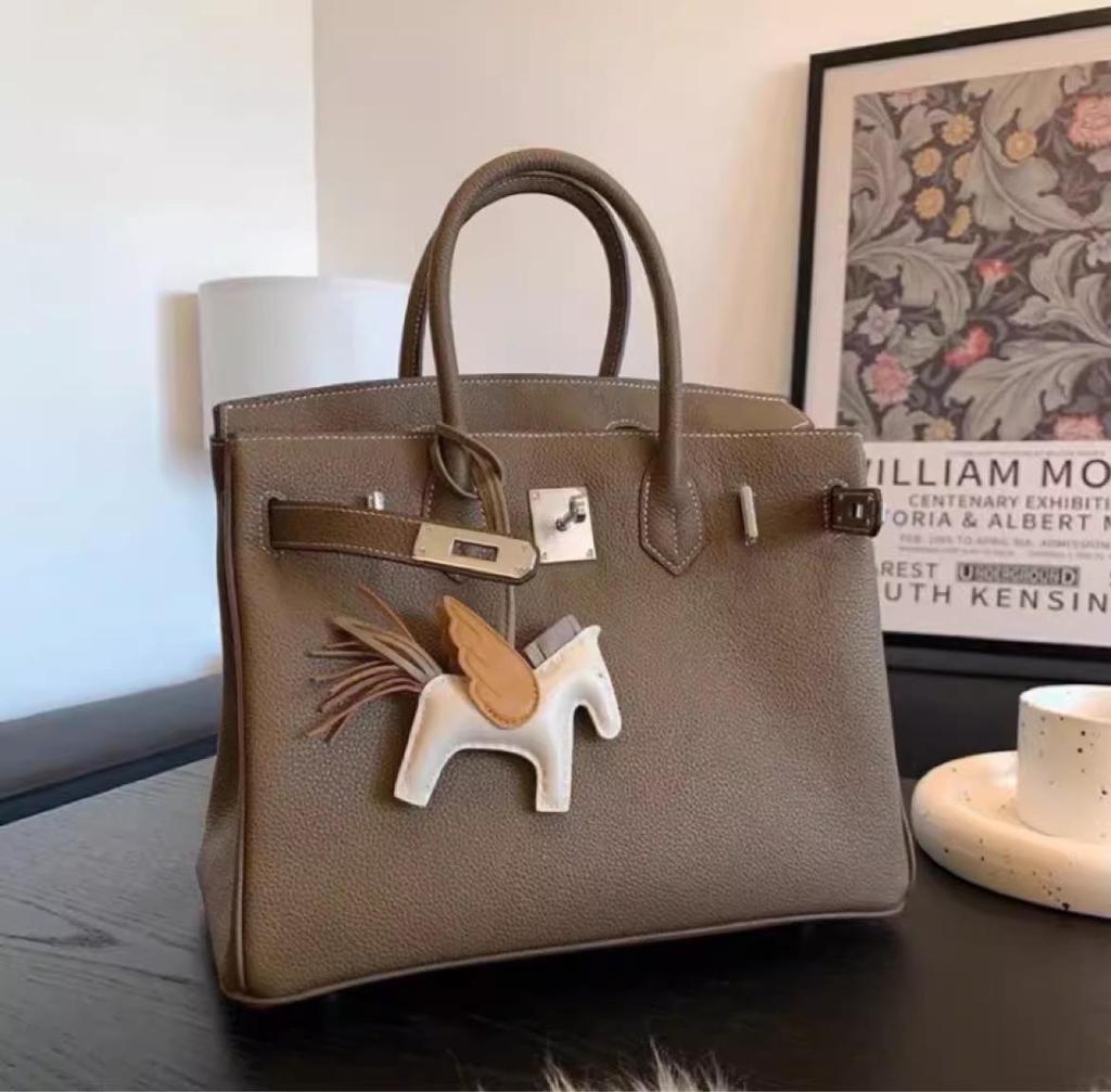 Engel Pegasus Handgenähter Lammfell Taschenanhänger - Niedliche Damenhandtaschen Dekoration & Autoschlüsselanhänger