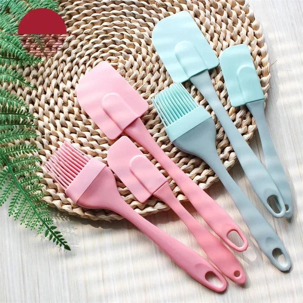 3PCS Cream Scraper DIY Bread Cake Butter Spatula Mixer Oil Brush Kitchen Baking Tool Silicone All-In-One Baking Kitchen Utensil