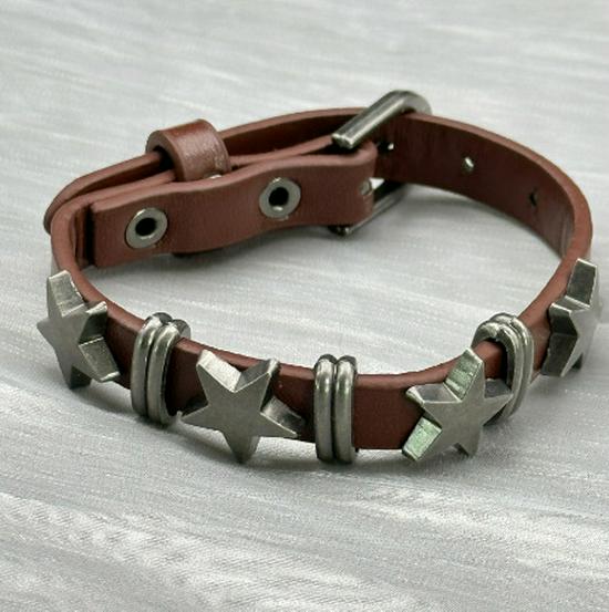 Retro Star Leather Bracelet: Y2K Punk Style Women's Trendy Hand Jewelry