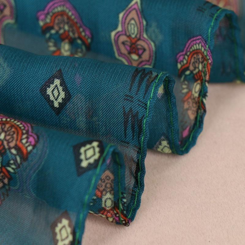 Indian style new chiffon breathable thin small silk scarf popular women spring and autumn scarf sunscreen yarn