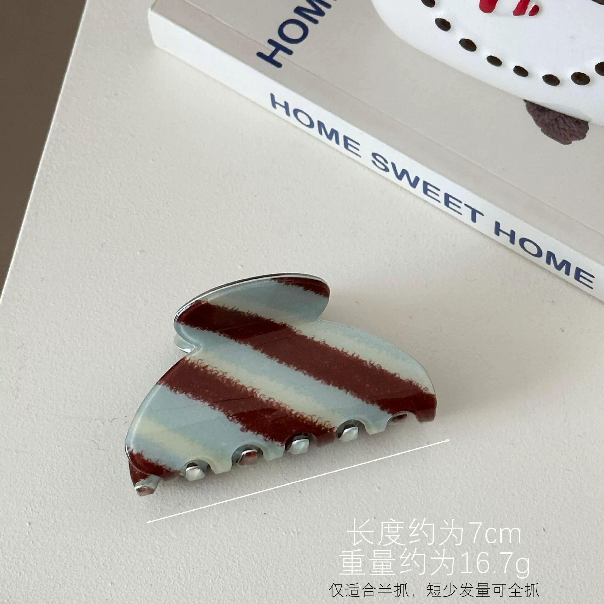 

Artistic Striped Pattern Hair Clamp Geometric Irregular Shape Hairpiece Contemporary Painting Style Decorative Hair Accessory XXS