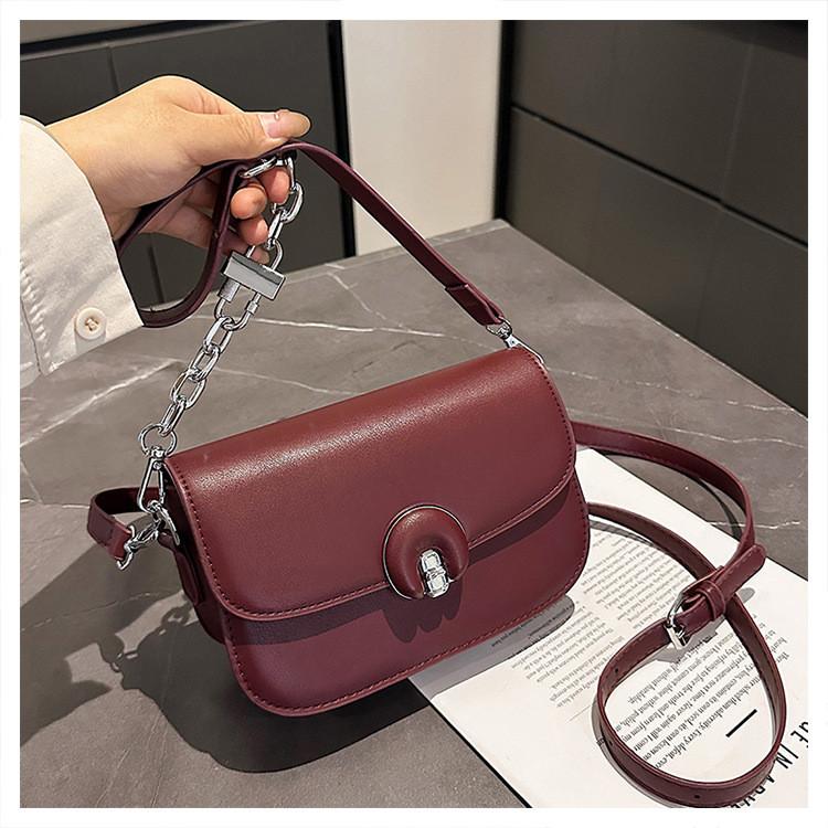 IELGY Fashion One-Shoulder Diagonal Bag Ladies Pu Small Square Bag