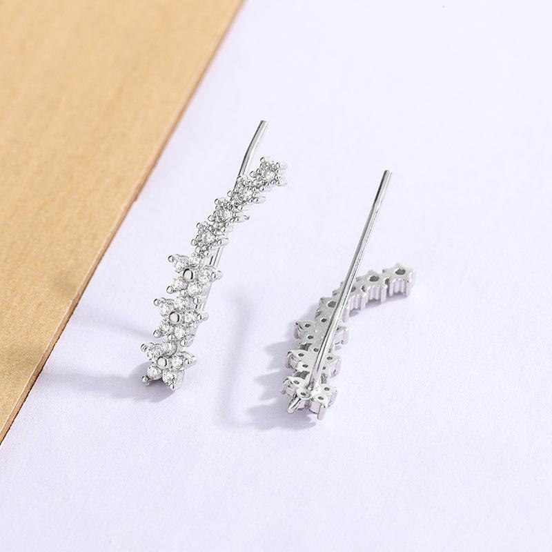 Hot-selling Big Dipper seven-star five-pointed star stud earrings niche light luxury high-end temperament Internet celebrity fashion ear bone clip