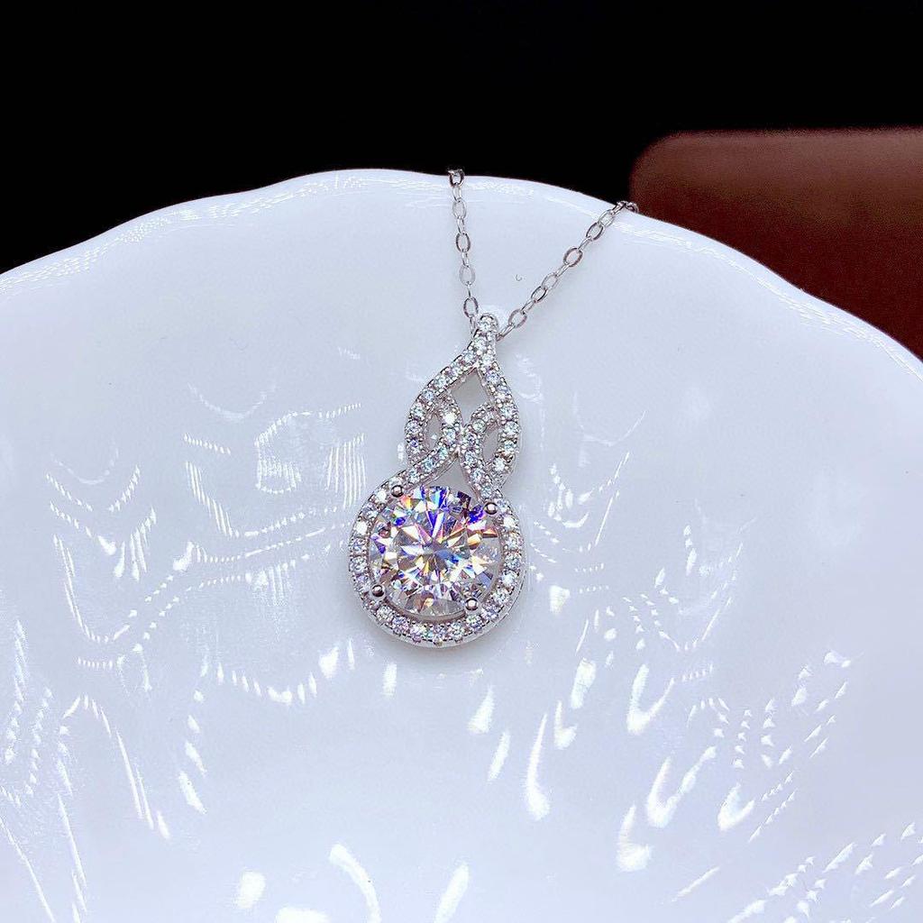 Chinese Style Hollow Gourd Titanium Steel Necklace for Women - Versatile Clavicle Chain