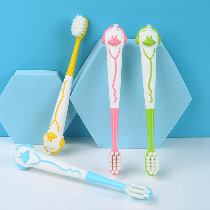Children's Soft Bristle Toothbrush - Cartoon Lion Design, Single Pack for Ages 3-12
