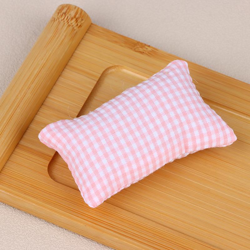 1Pcs 1/12 Dollhouse Miniature Furniture Toys Flower Pillow Cushions For Sofa Couch Bed For For Doll House Throw Pillow