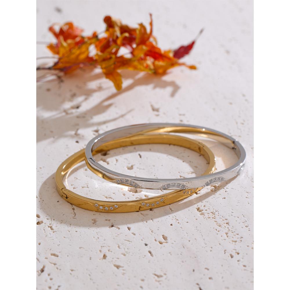 Yhpup 61mm Stainless Steel Inlaid Zircon Round Bracelet Bangle Waterproof Polished Trending Jewelry Wholesale New