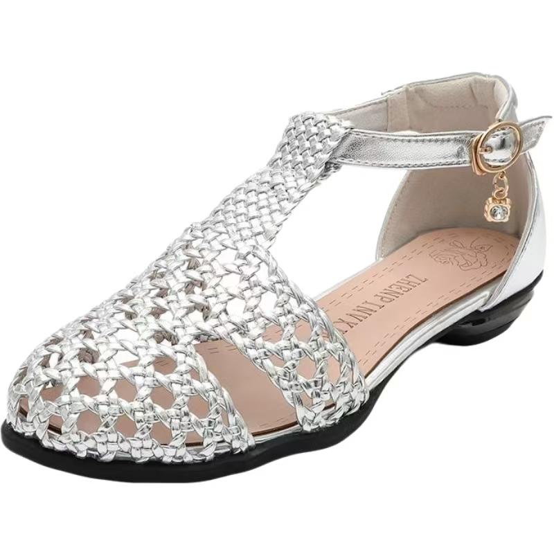 

Женские босоножки из натуральной кожи, плетеные, с открытым носком, летние, с мягкой подошвой, нескользящие, дышащие, на плоской подошве, большого размера, с ремешком на пряжке 34 серебряный