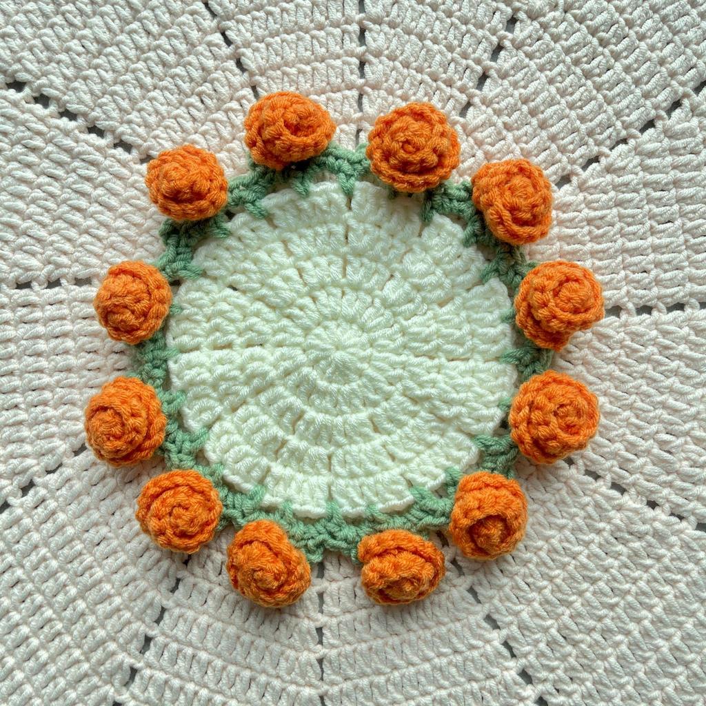 Finished product new cute wind ins small flower coaster placemat thermal insulation mat handmade wool crochet