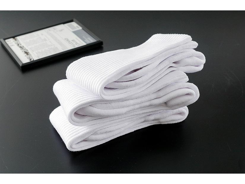 Winter Thickened Women's High Tube Socks - Ideal for Sports, Fitness, Running, Volleyball, and Leisure. Warm and Comfortable.