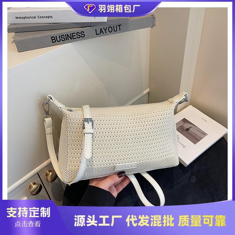 Große gewebte Tasche Damen Sommer neue lässige vielseitige Schulter-Umhängetasche Pendler Knödeltasche