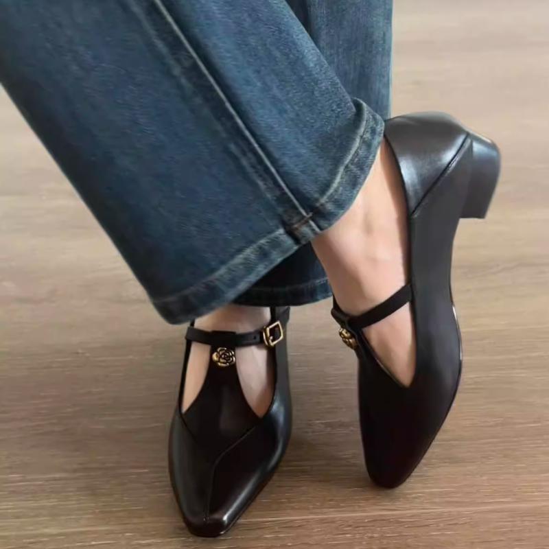 2025 New Women Mary Jane Shoes Retro Camellia Chunky Heel Hollow Out Single Shoes for Commuting Buckle