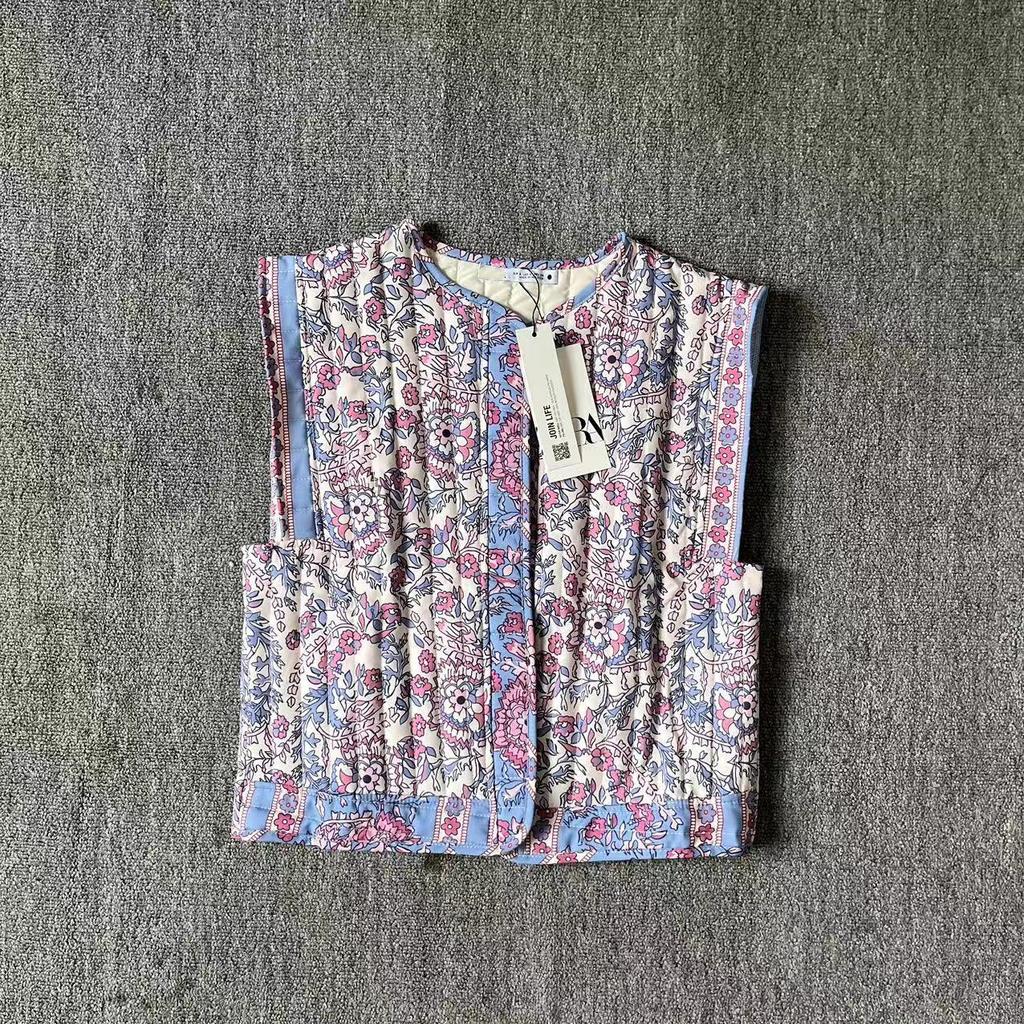 Women's Clothing 2024: Autumn/Winter Ethnic-Style Quilted Vest with Round Neck and Print Design