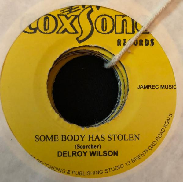 

7inch Record DELROY WILSON - Somebody Has Stolen My Girl NONE Coxsone Records Jamaica Reggae, Ska & Dub Used