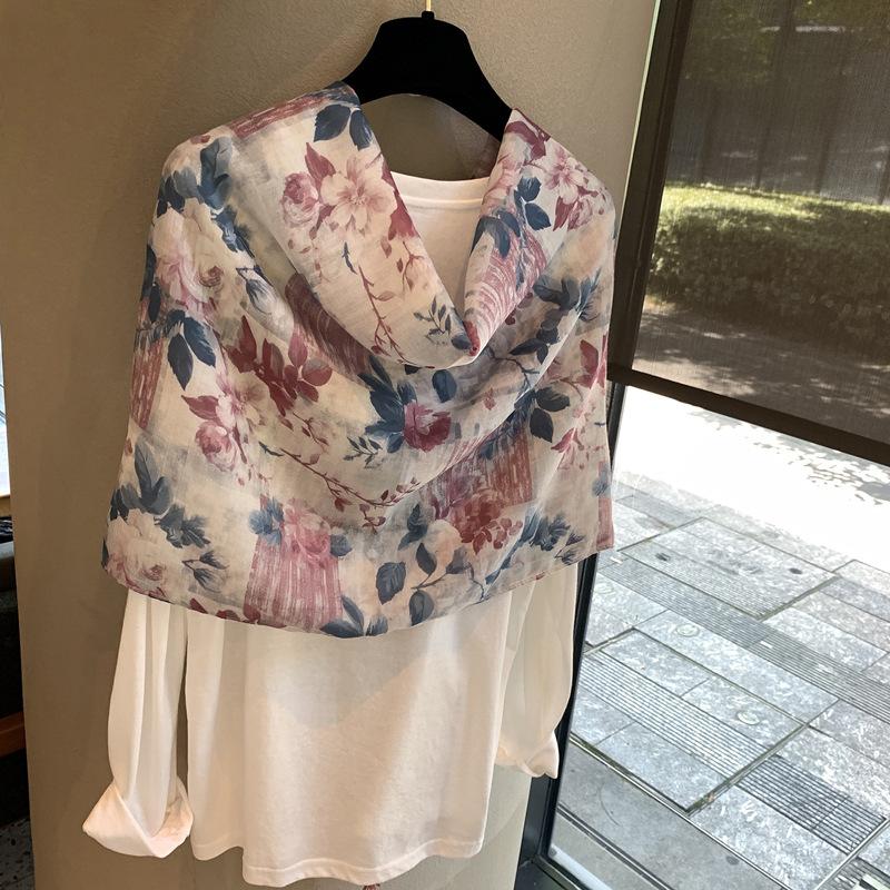 Summer High-End Women'S Medium And Long Outer Coat Retro Ethnic Style Sunscreen Shawl Yunnan Qinghai Tourism Silk Scarf Shawl