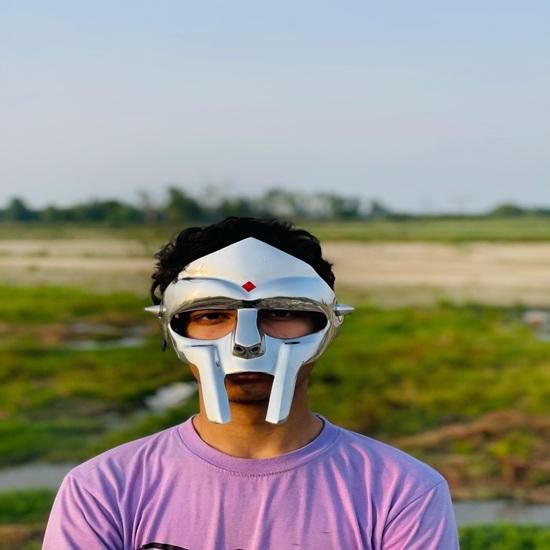 Sada 4 Masek MF Doom Party Doom Mask Limitovaná edice Mad Villan Gladiátorská obličejová maska Rapper Cosplay doplněk Nejlepší dárek