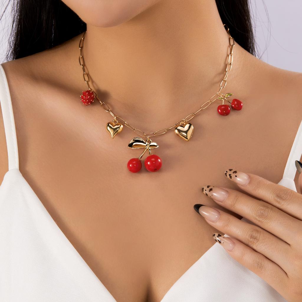 Cute Handmade Red Cherry Love Heart Pendant Necklace for Women Gold Color Strawberry Metal Choker Girls Charm Jewelry Accessorie