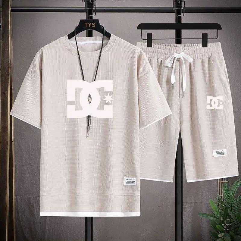 Sommermode Lässiges Herren-Shorts-Set Fitnessstudio-Outfit O-Ausschnitt Kurzarm-T-Shirt 3D-bedrucktes Herren-Top Schnelltrocknendes 2-teiliges Set