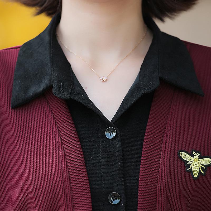 Spring 2025 Casual Suit for 50-Year-Old Women: Two-Piece Sporty Set for Middle-Aged and Elderly Moms