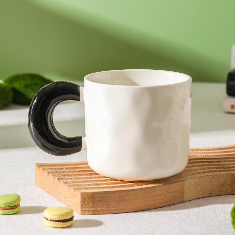 

Высокоценная кружка-панда Большая керамическая кружка с крышкой и ложкой Бытовая питьевая чашка для пары Кофейная чашка для девушки 401-500ml