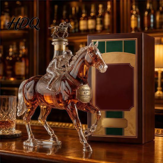 Dárková láhev na whisky pro muže Karafka ve tvaru koně Vysoce borosilikátové sklo Láhev na víno