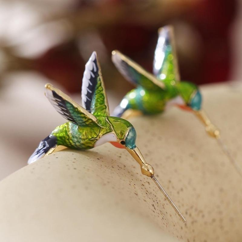 Unique Hummingbird Earrings Studs with Water Drop Designs Sturdy Alloy Fashion Ear Clips for Party Stylish Outfits E0BF