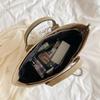 Fashion Make Up Designer Big Women's 2025 New Korean Fashion Casual Large Capacity Shoulder Crossbody Chain Tote Bag