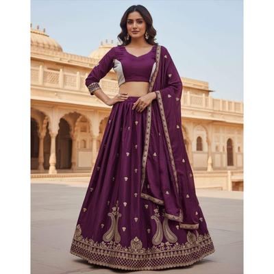Lehenga Choli Egy tökéletesen összeillő chinon lehenga bemutatása az ünnepi szezonra, hogy elbűvölje megjelenését 2026 kollekció
