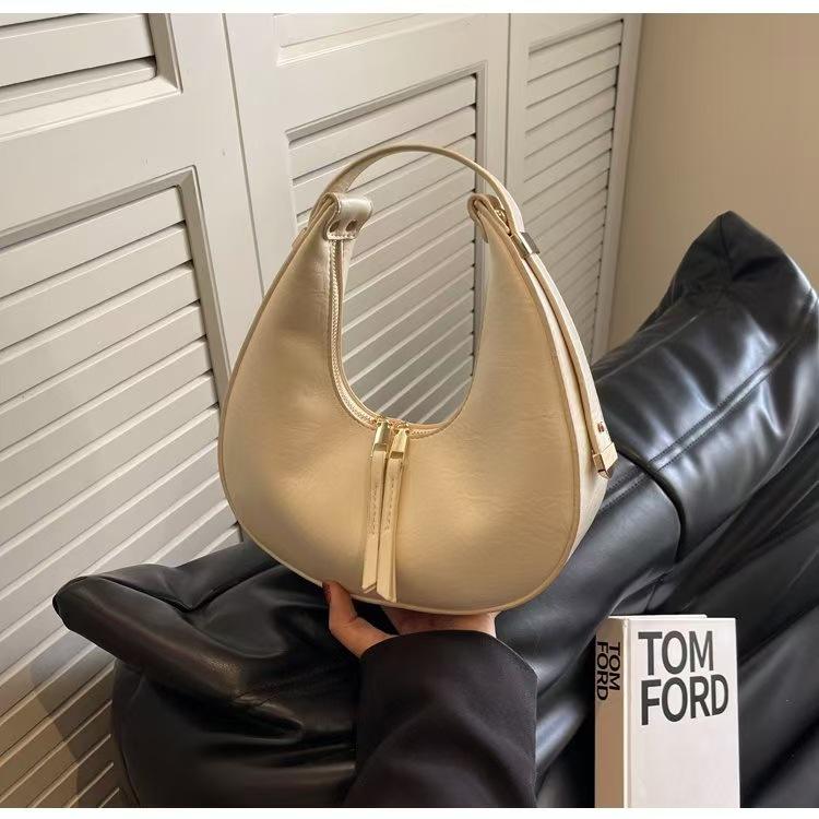 Versatile Small Retro Underarm Handbag - High-Value Dumpling Bag for Women