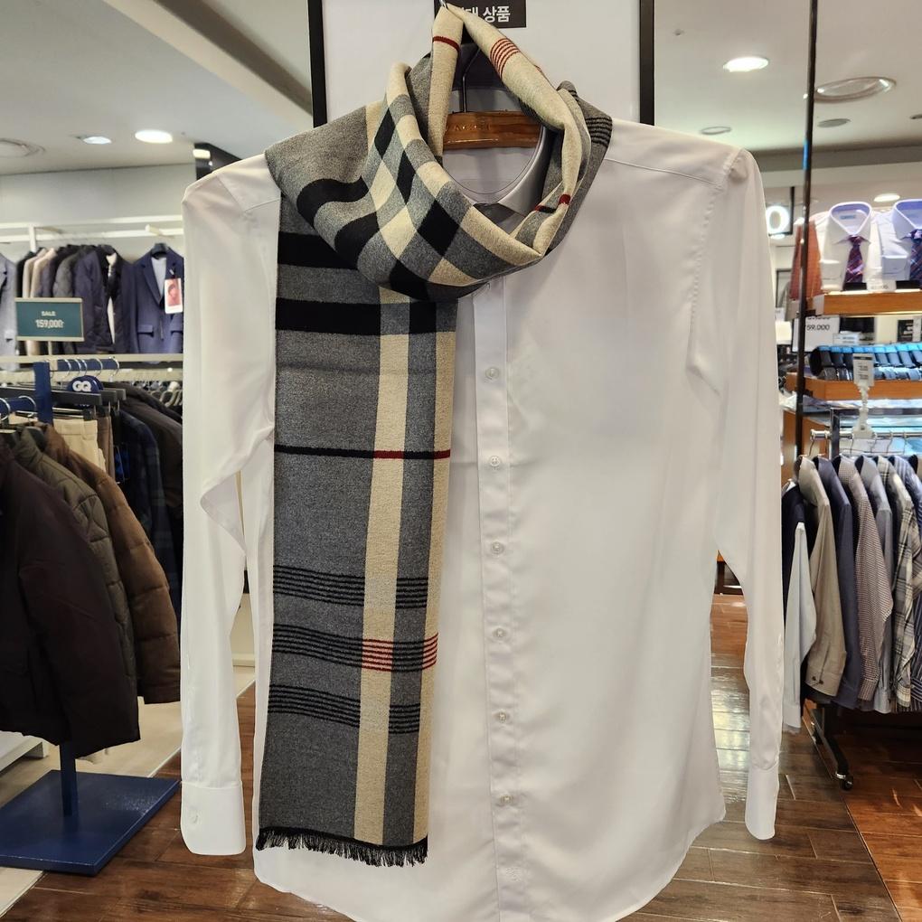 Men's Winter Soft, High-Quality Material Silk Rayon Blend Gray with Beige Check Muffler VM1N4BR115I01