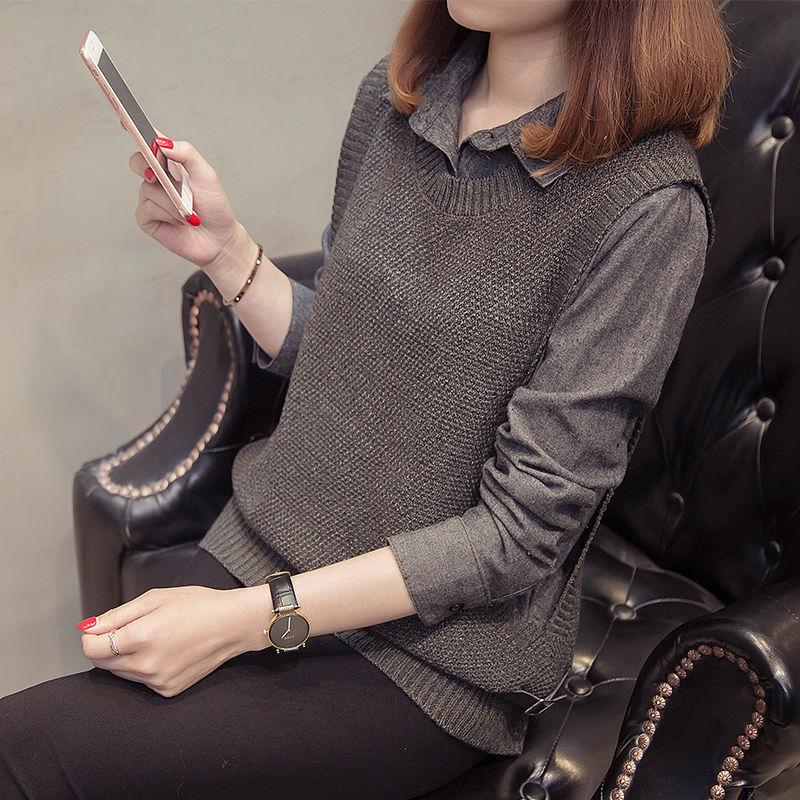 Neuer leichter Luxus Fake Zweiteiler Polokragen Top Damenmode Ausländischer Stil Altersreduzierender Lässiger Strickpullover