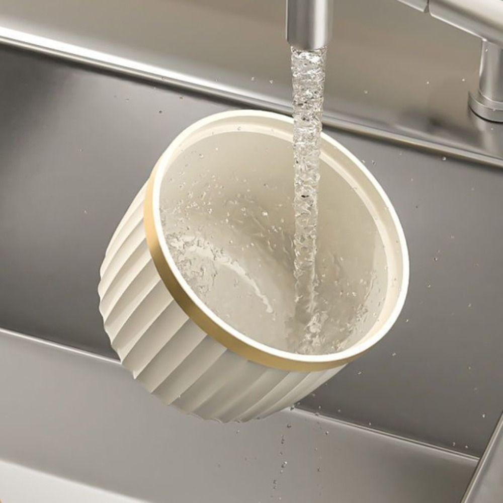 Plastic Seasoning Storage Box 3/4 Grid Salt Suger Jar Household Spice Jar  Suger
