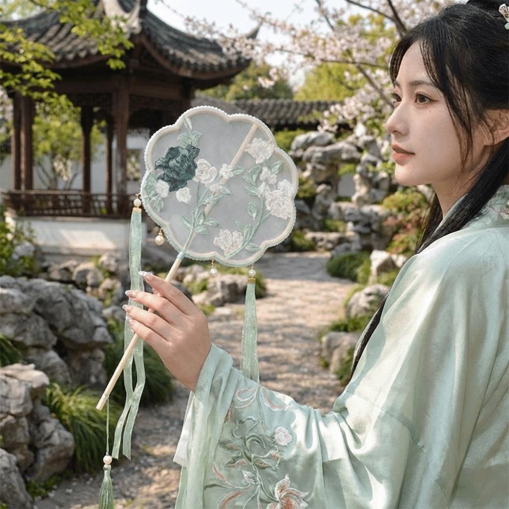 Decorative Chinese Style Fan Handheld Floral Pattern Silk Fan Hanfu Fan  Photography Props