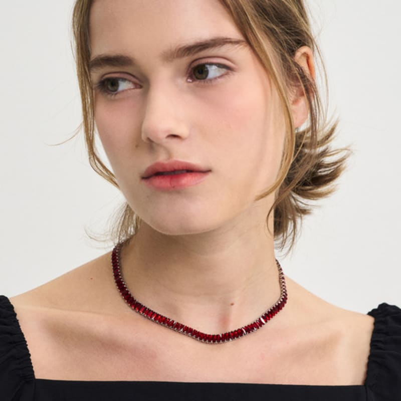 SORRY TOO MUCH LOVE Red Square Jewel Necklace_Red