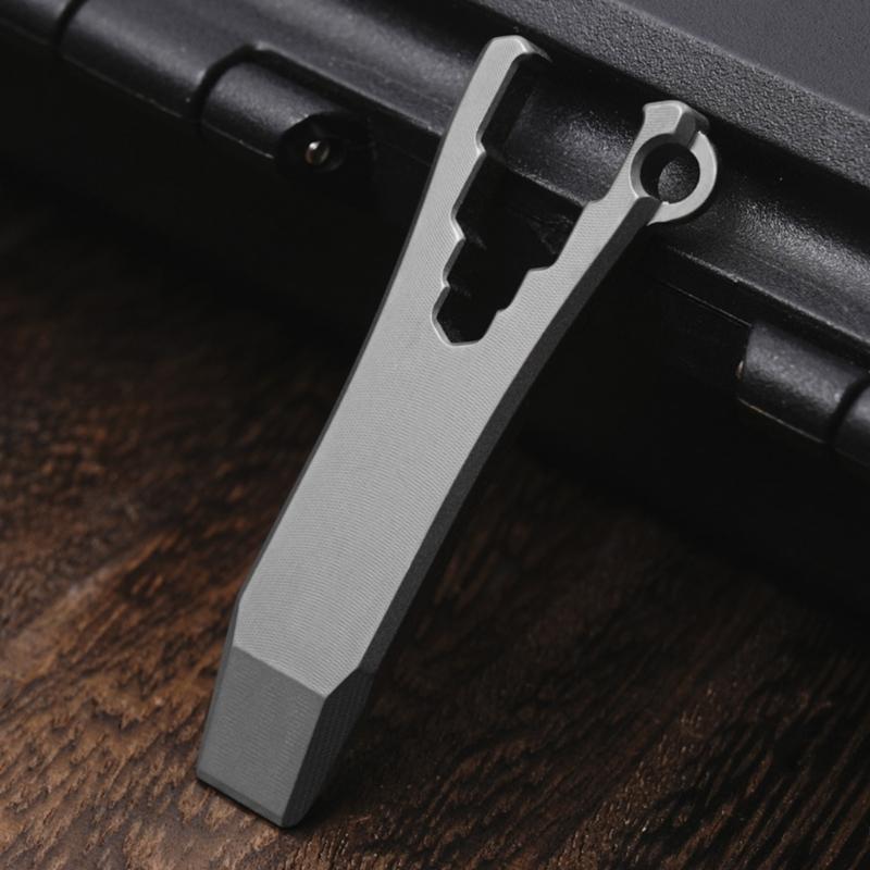 Metal Alloys Crowbars Bottle Opener Small Pry Bar Tool Keychains Pendants Outdoor Camping Tool Keyrchain Accessories